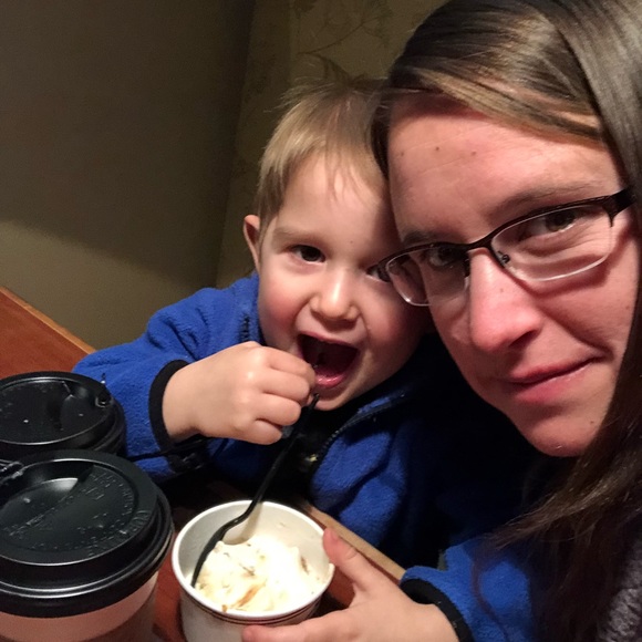 Meet your Posher, Lucille - Picture 1 of 1